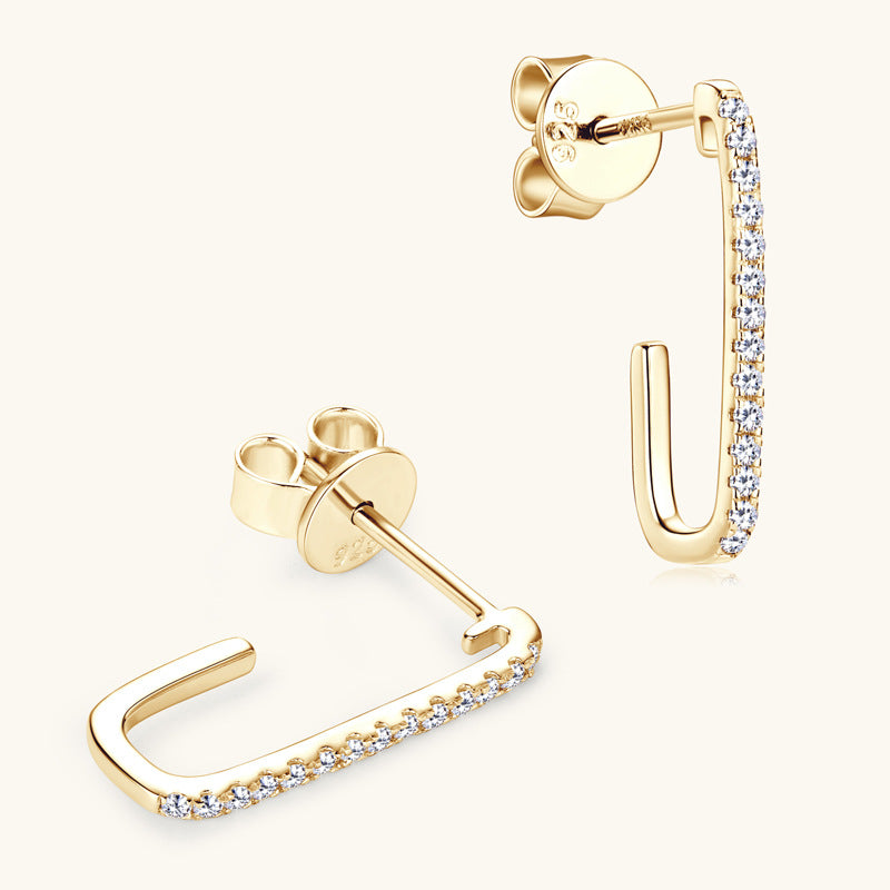 Luckinging brand packaging presentation of premium 14K gold stud earrings
