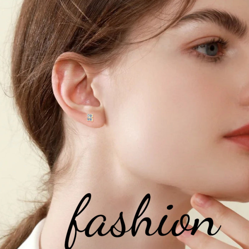 Four-leaf Clover Moissanite Stud Earrings -  -  Luckinging