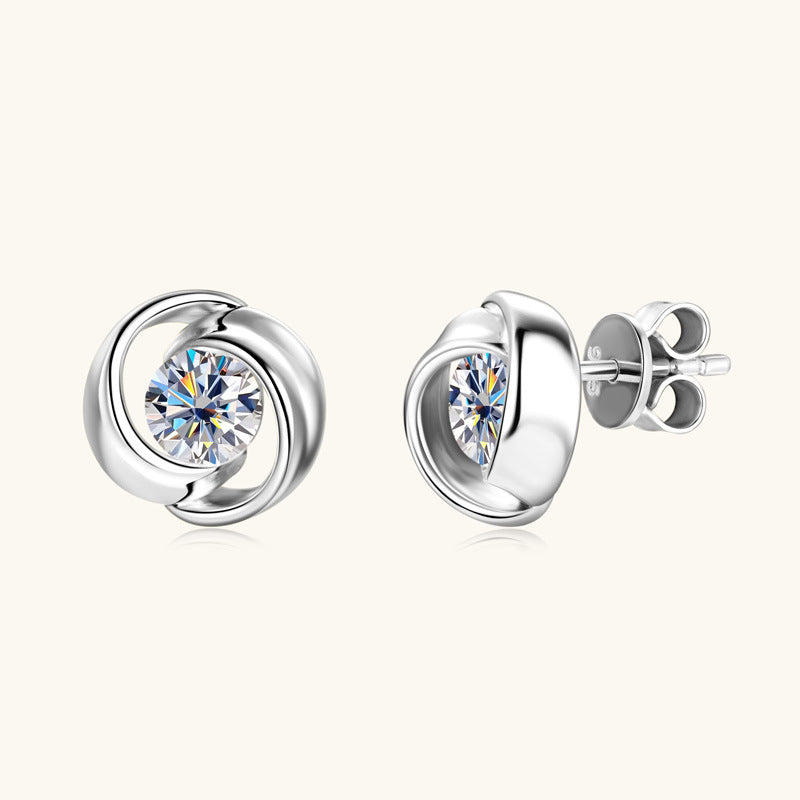Front and back view of hypoallergenic silver flower stud with gem