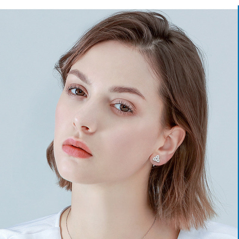 Love Knot Clover Moissanite Earrings -  -  Luckinging