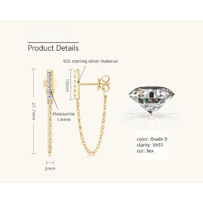 Angle shot emphasizing the chain width and link details