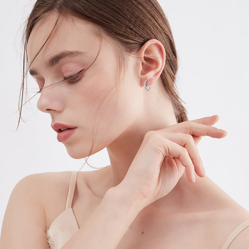 Huggie hoop earrings versatile styling options