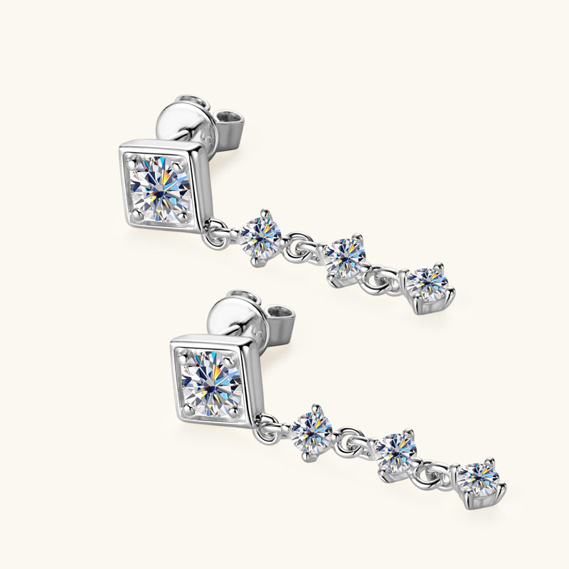 Close-up view of Moissanite stones in Luckinging earrings