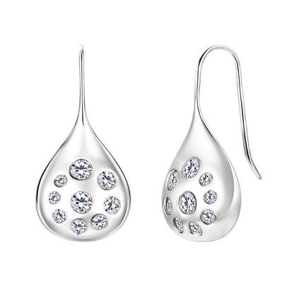 Gemstone shine teardrop earrings light reflection