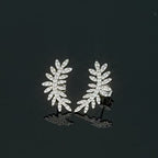 Серебряные серьги с листовидным муассанитом